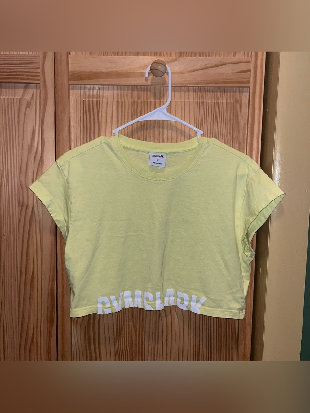 Gymshark Pale Yellow Cropped Logo Tee